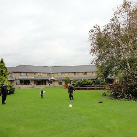 Charmwood Hotel - Cherry Park Hall Worksop Bagian luar foto