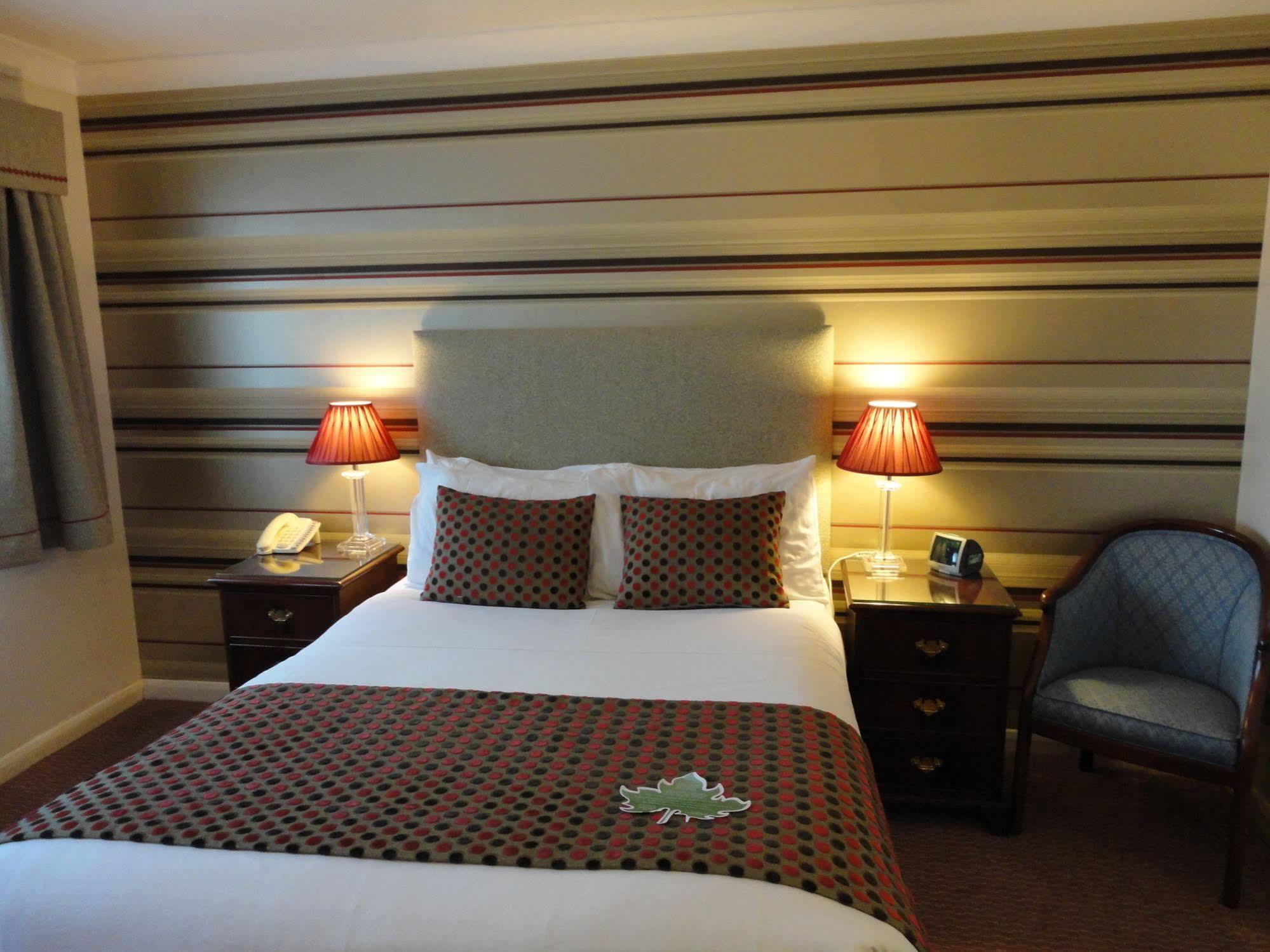 Charmwood Hotel - Cherry Park Hall Worksop Bagian luar foto